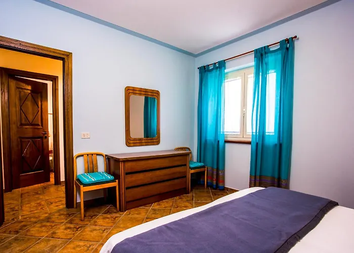 Casa Andrea Каннобио